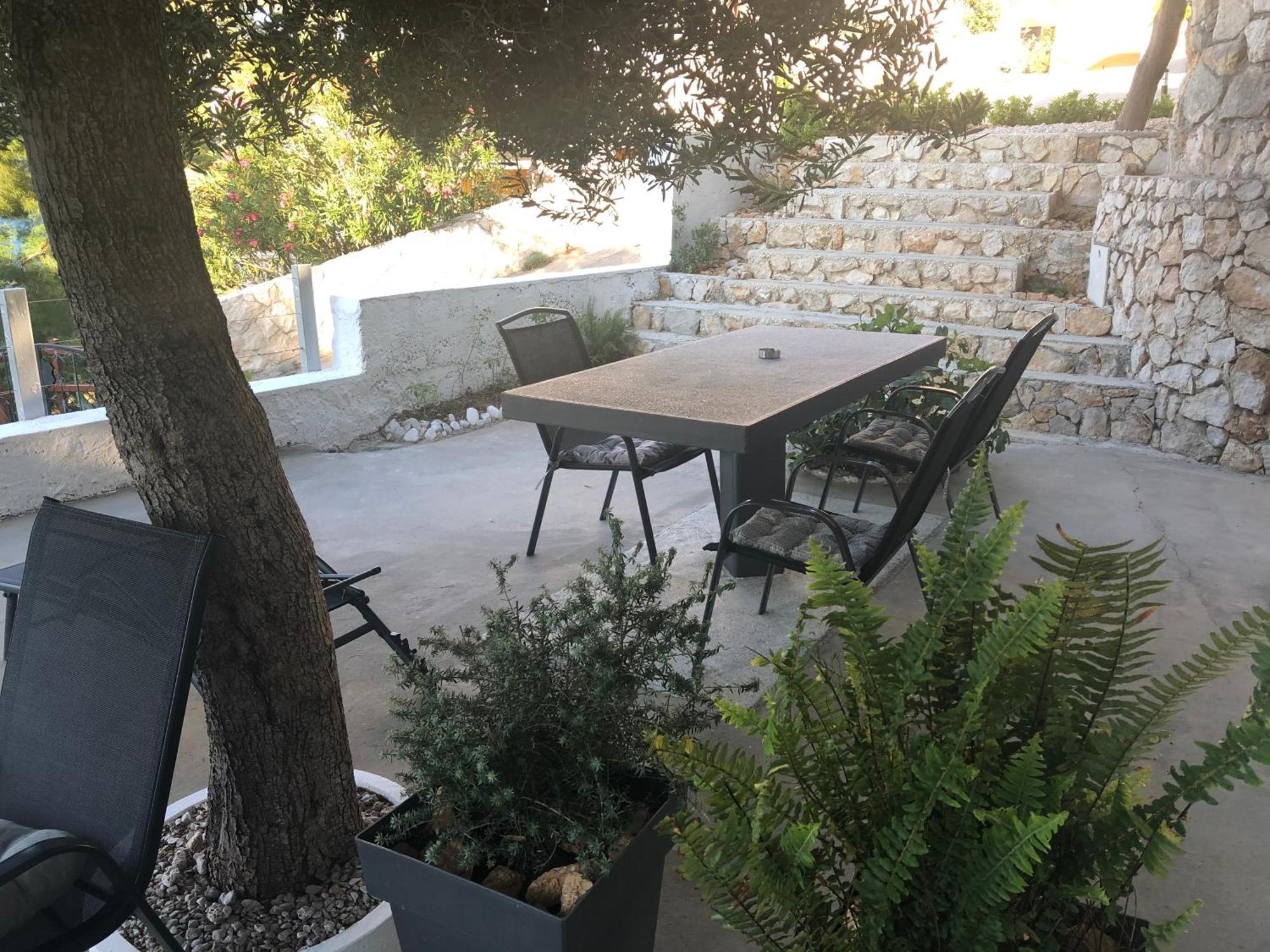 Apartmani Milka I Jozo Omiš Eksteriør bilde