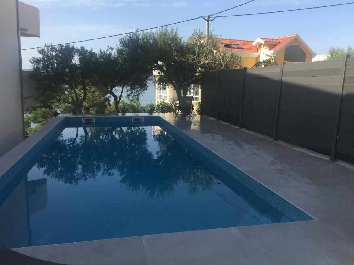 Apartmani Milka I Jozo Omiš Eksteriør bilde